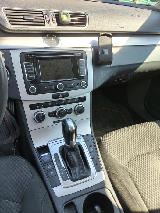 Passat automat de vânzare 300 de mi km