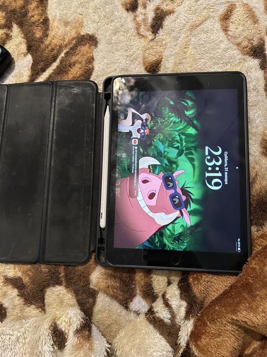 Продам айпад 9 поколения