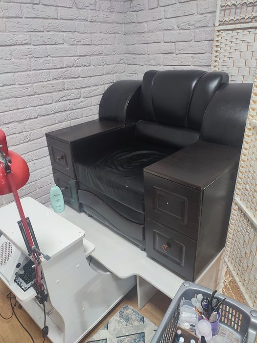 Продам педикюрное кресло