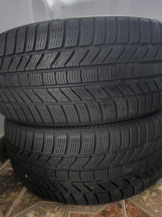 245 40 R19 Continental M+S Anvelope