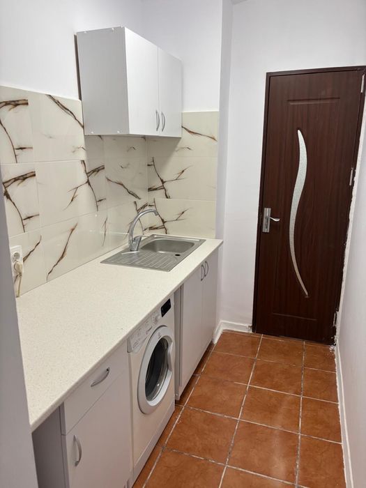 Inchiriez garsoniera zona Spitalului CFR