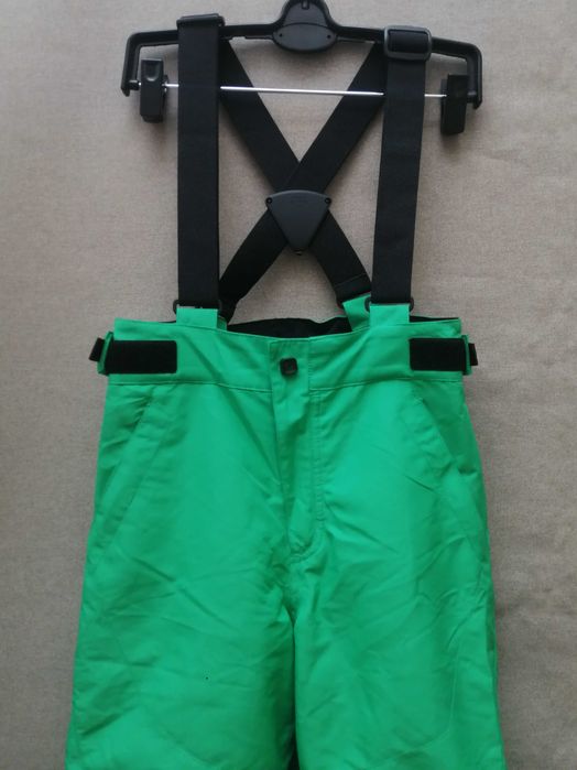 Детски топли панталони гащеризони за зимни приключения и спорт