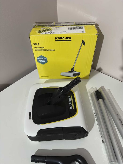 Mătură electrică cu acumulator Karcher KB 5