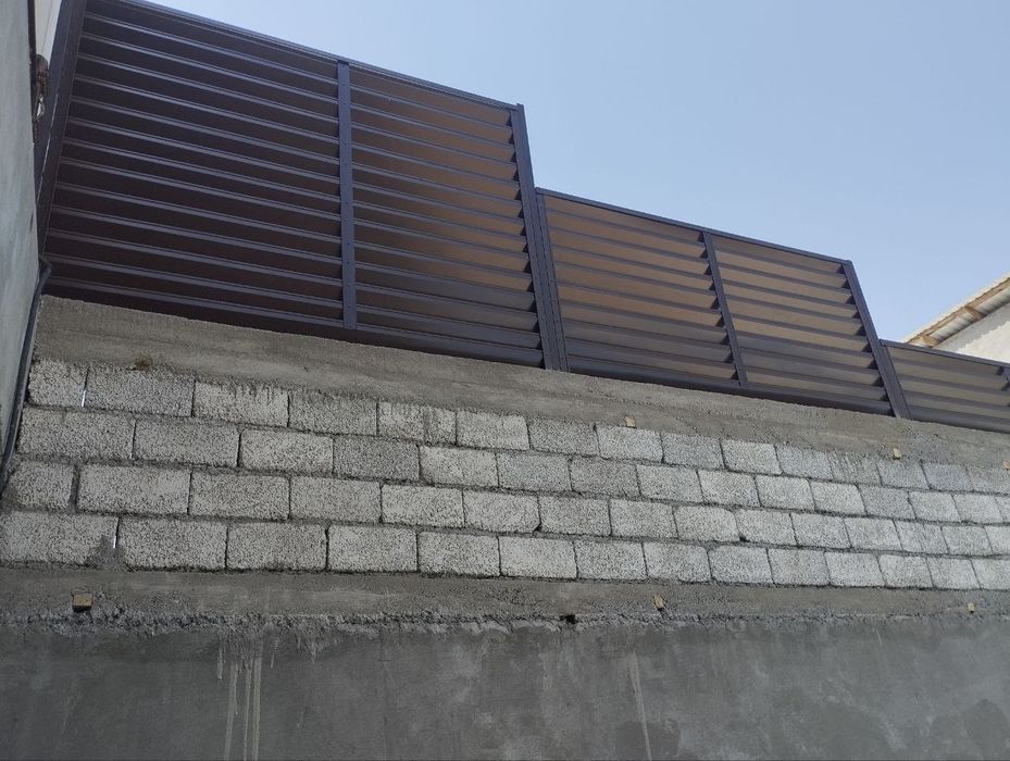 Металический Жалюзи, заборы изготовленя жалюзи заборы из оцинковки