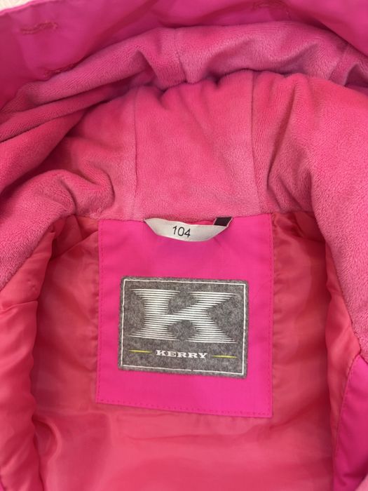 Продам детские куртки