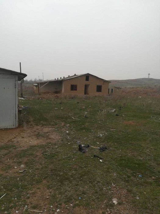 Продаётся земля 400 соток (4 гек) в Таш. области. Майский 1