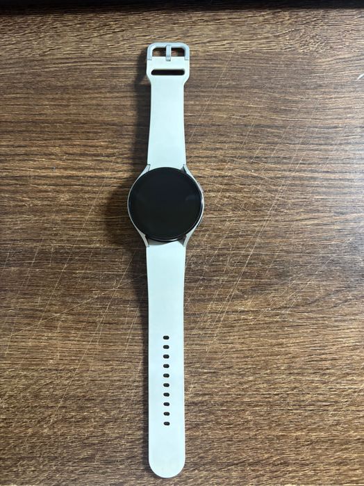 Samsung Galaxy Watch5 44mm LTE Sapphire – accesorii –