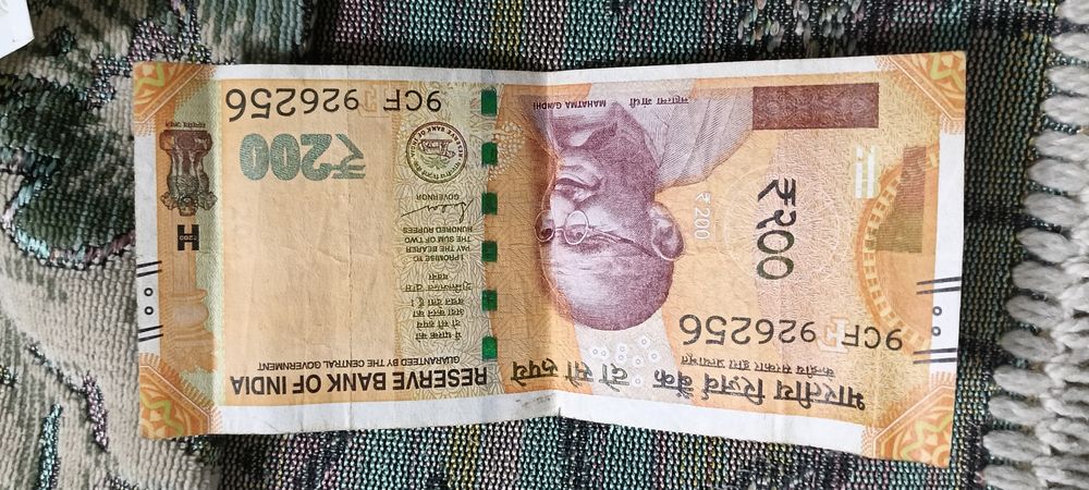 Продам деньги иностранный