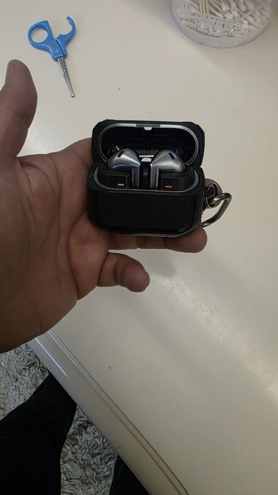 Samsung buds 3 ideal