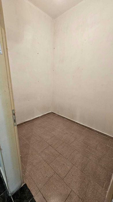 Дава се под наем Магазин в Търговище, Център - 65 кв.м за 510 € - Снимка #3