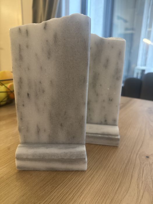 Табелки за маса от мрамор