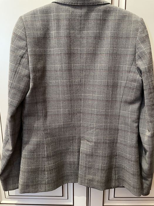 Продам пиджак женский Massimo Dutti