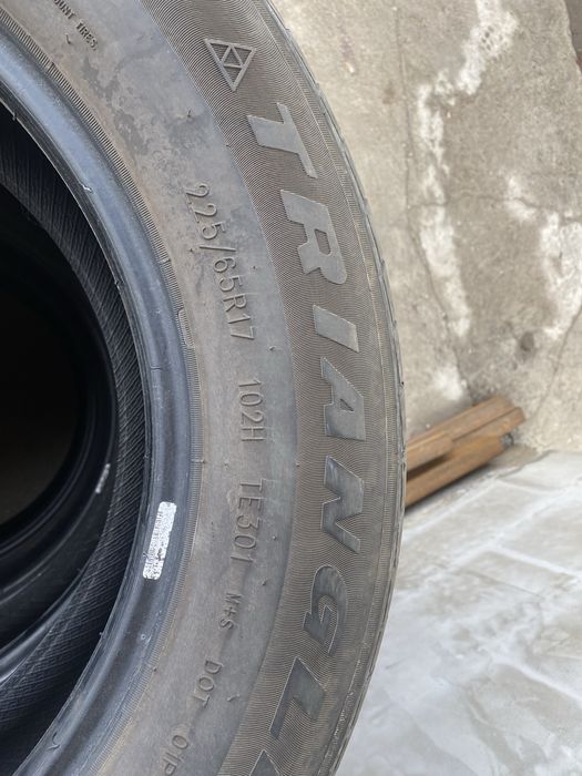 Продам шины 225/65/17 трианжел