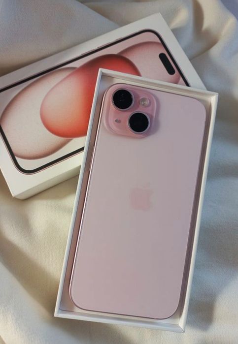 Айфон 15 розовый