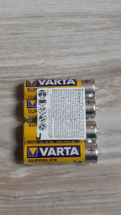 Vand set 4 baterii AA /LR6 Varta sigilate