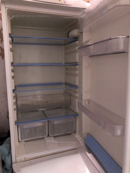 Продам холодильник не рабочий