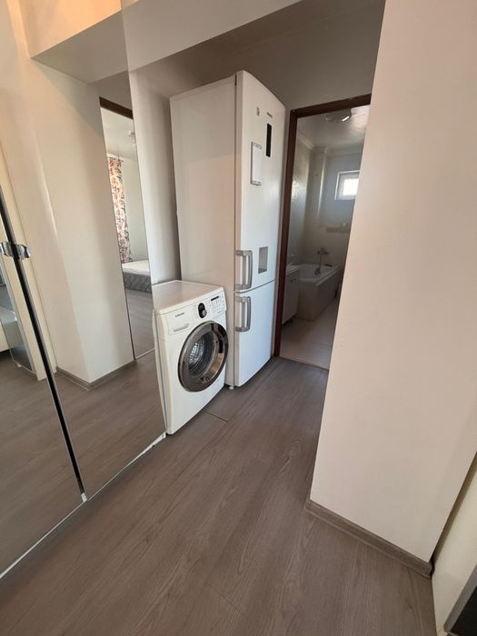 Inchiriez apartament 2 camere