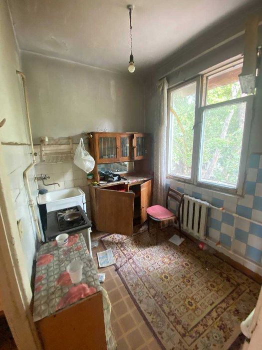 ПРОДАЕТЬСЯ КВАРТИРА возле главной дороги 7 квартал