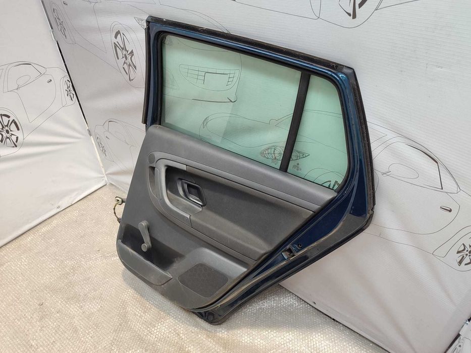 Ușă Spate Dreaptă Skoda Fabia Mk2 5J Hatchback / Combi Albastru Cod Culoare 0F / W5Q 2012 / [2007-2014] / 5J9833056 (3D)