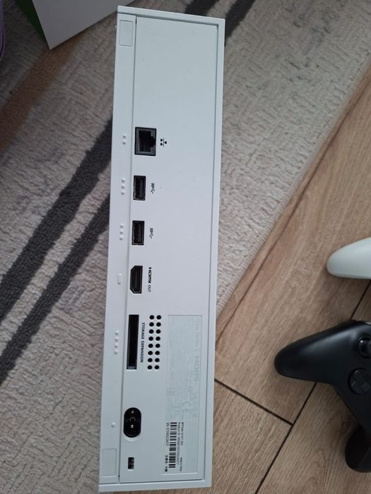 Продам Xbox 512 S