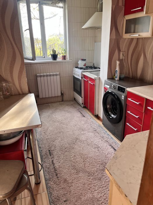 Срочно !4бөлмелі пәтер сатылады