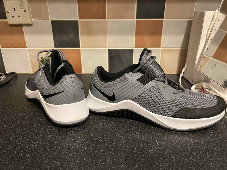 Маратонки Nike