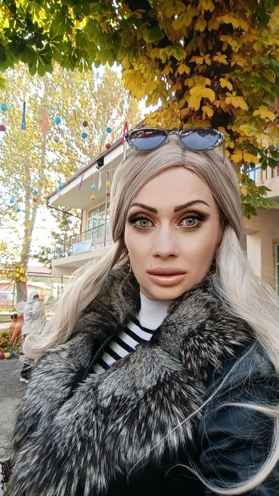 Парики блог и блонд амбре