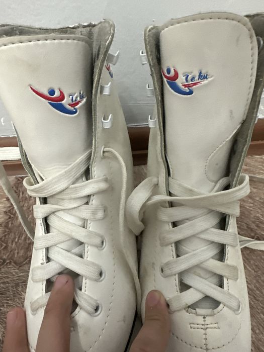 Фигурни коньки