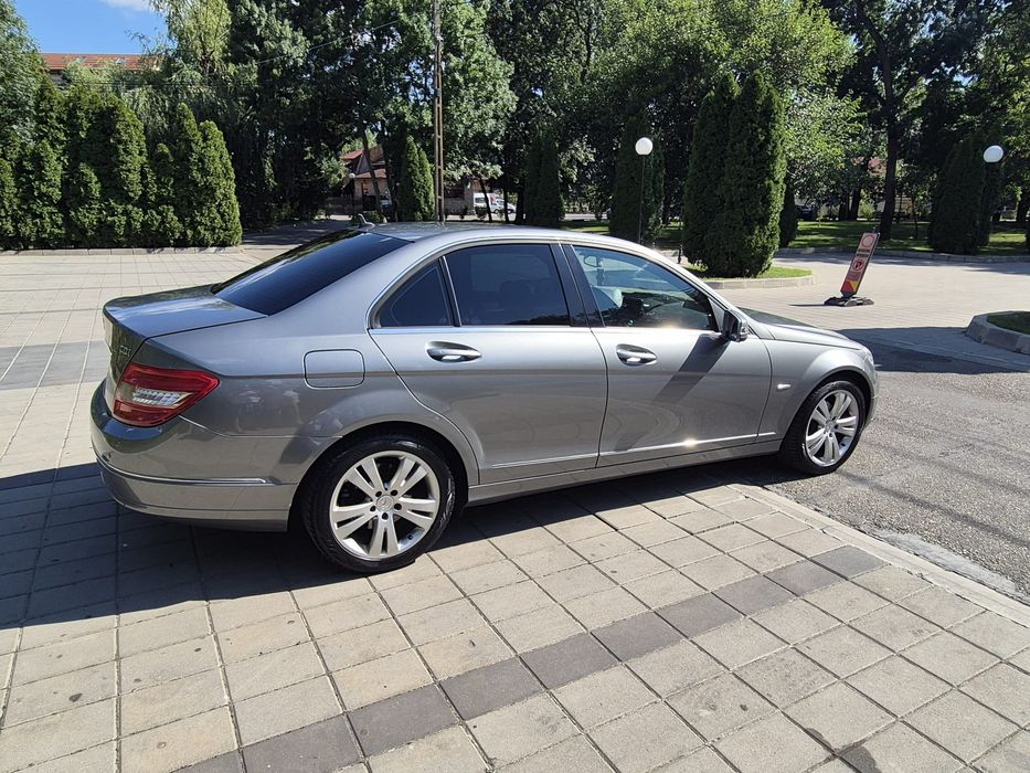 MERCEDES-BENZ C-Class 2011 — imagine 3