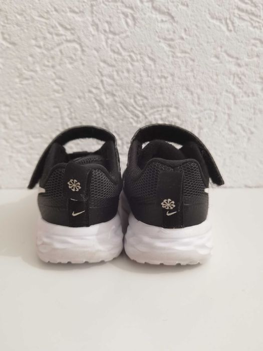 Adidași nike bebe