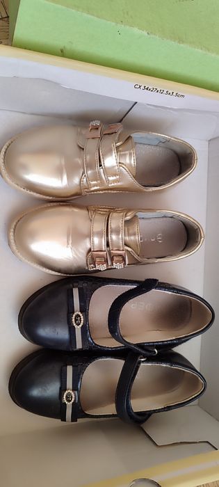 Продам детские туфли на девочку не дорого