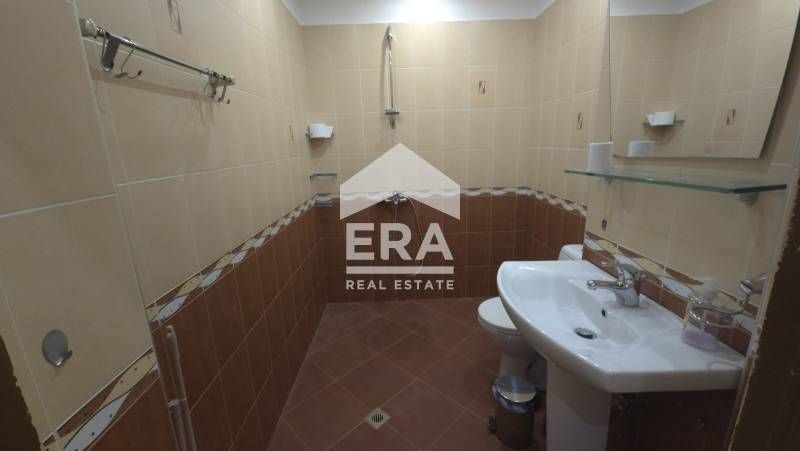 Дава се под наем Тристаен апартамент в София, Младост 3 - 67 кв.м за 797.64 € - Снимка #9