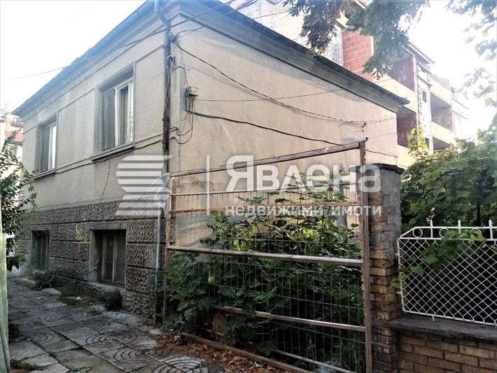 Продава се Парцел в Поморие - 190 кв.м за 495 €/кв.м - Снимка #1