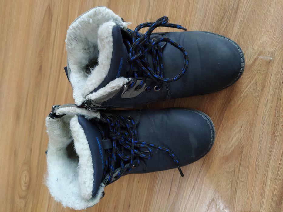 Боти за момче