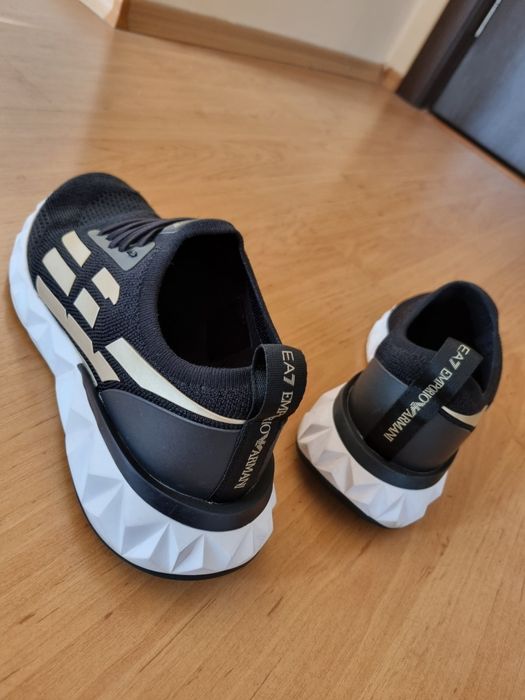 Emporio Armani емпорио армани