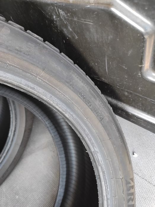 245/40/19 Bridgestone