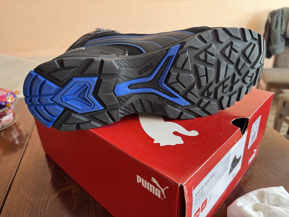 Работни обувки - PUMA RIO BLACK MID S3