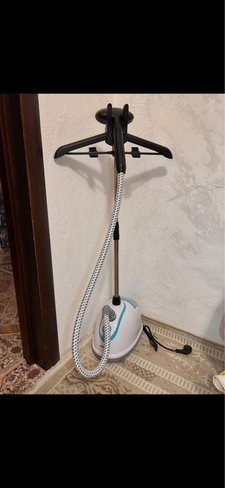 Продам Отпариватель Redmond