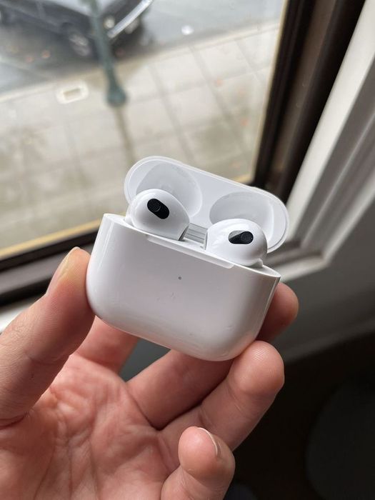 Air pods 2/3/pro/pro(2nd generation)