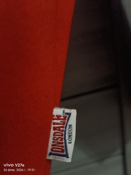 Свитшот Lonsdale