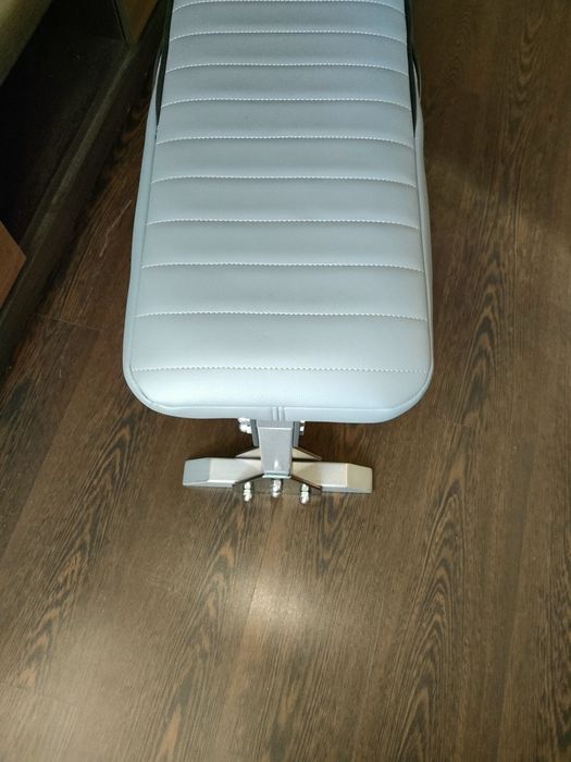 Спортивная скамья(лежак).