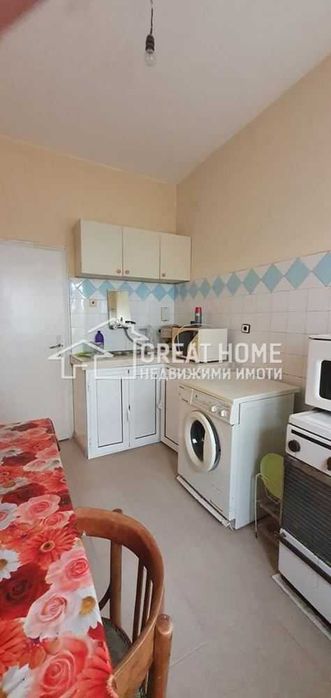 Дава се под наем Етаж от къща в Търговище, Център - 120 кв.м за 248.88 € - Снимка #7
