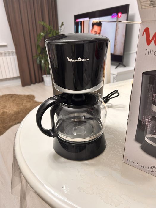 Продам кофеварку