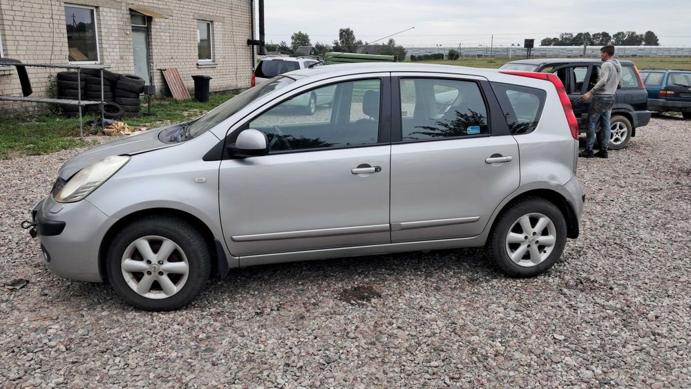 Ниссан Нот / Nissan Note E11 в полный разбор