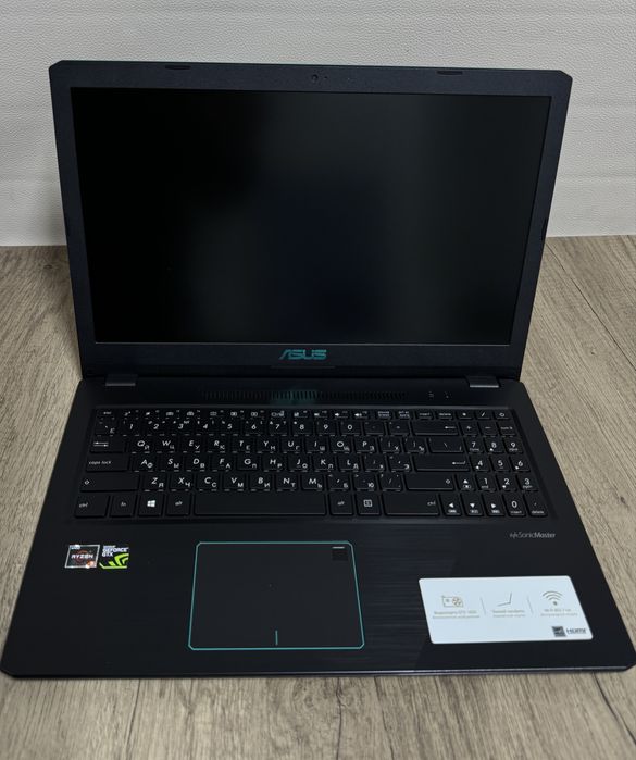 Игровой ноутбук ASUS 2020г