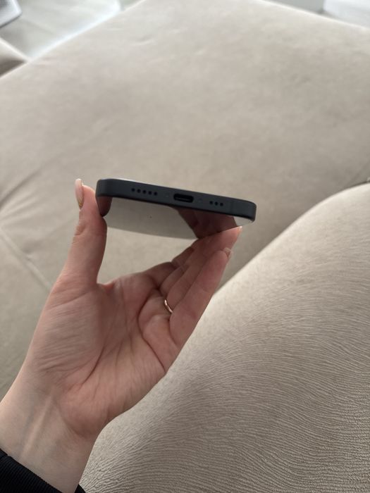 Iphone 15 - piese