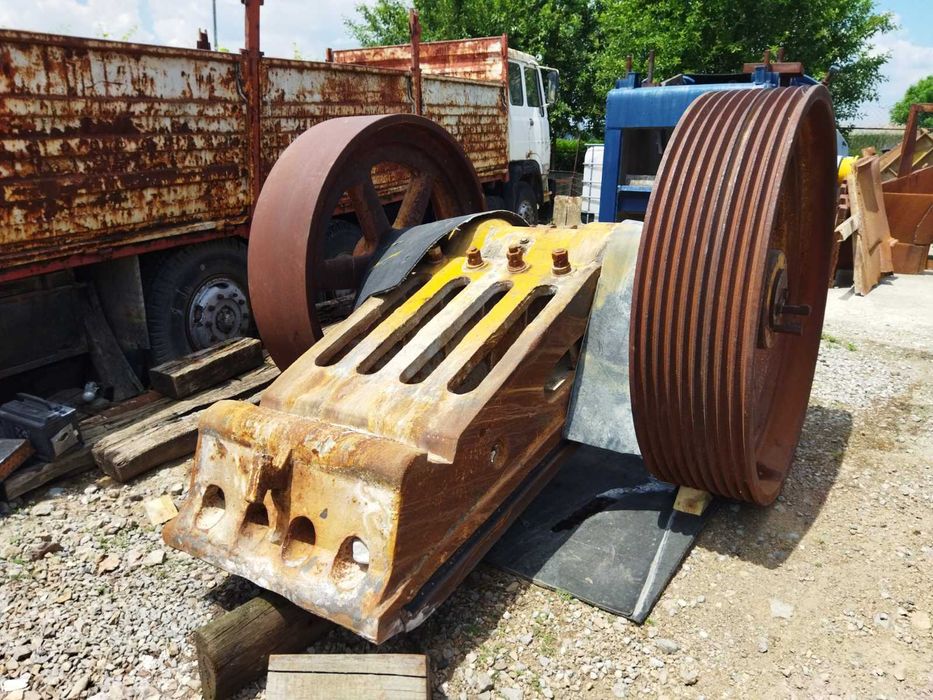 Челюстна трошачка ОМ 35