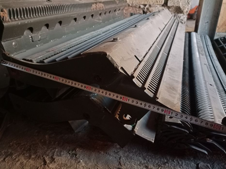 Продам запчасти Class trion