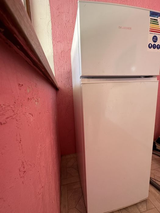 Холодильник, срочно продается холодильник