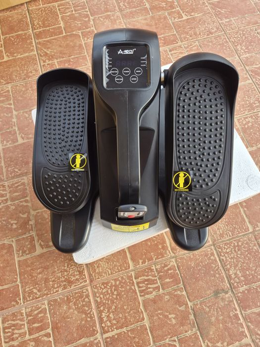 Mini bicicleta pentru birou
